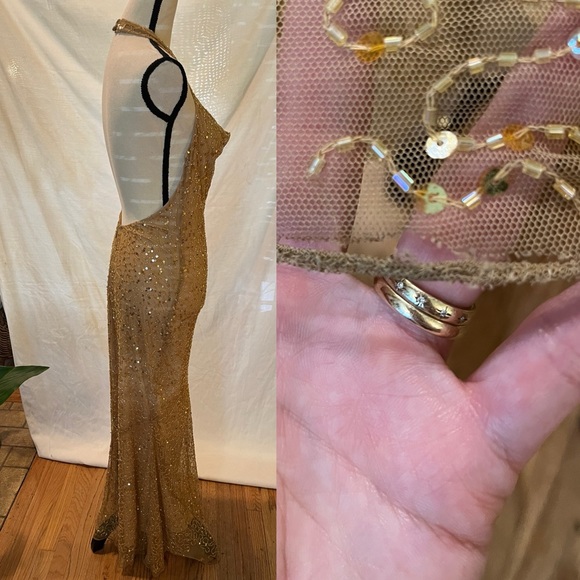 Vintage Y2K gold sequin✨ beaded cowl halter neck open back gown 🪐 - Picture 8 of 8